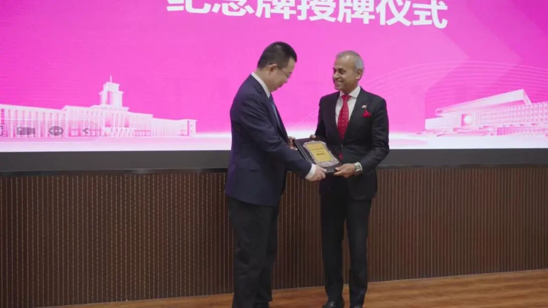 微信图片_20251022144944_213_16.jpg